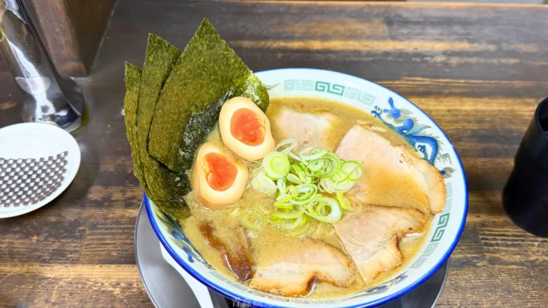 にぼめしセットのラーメン