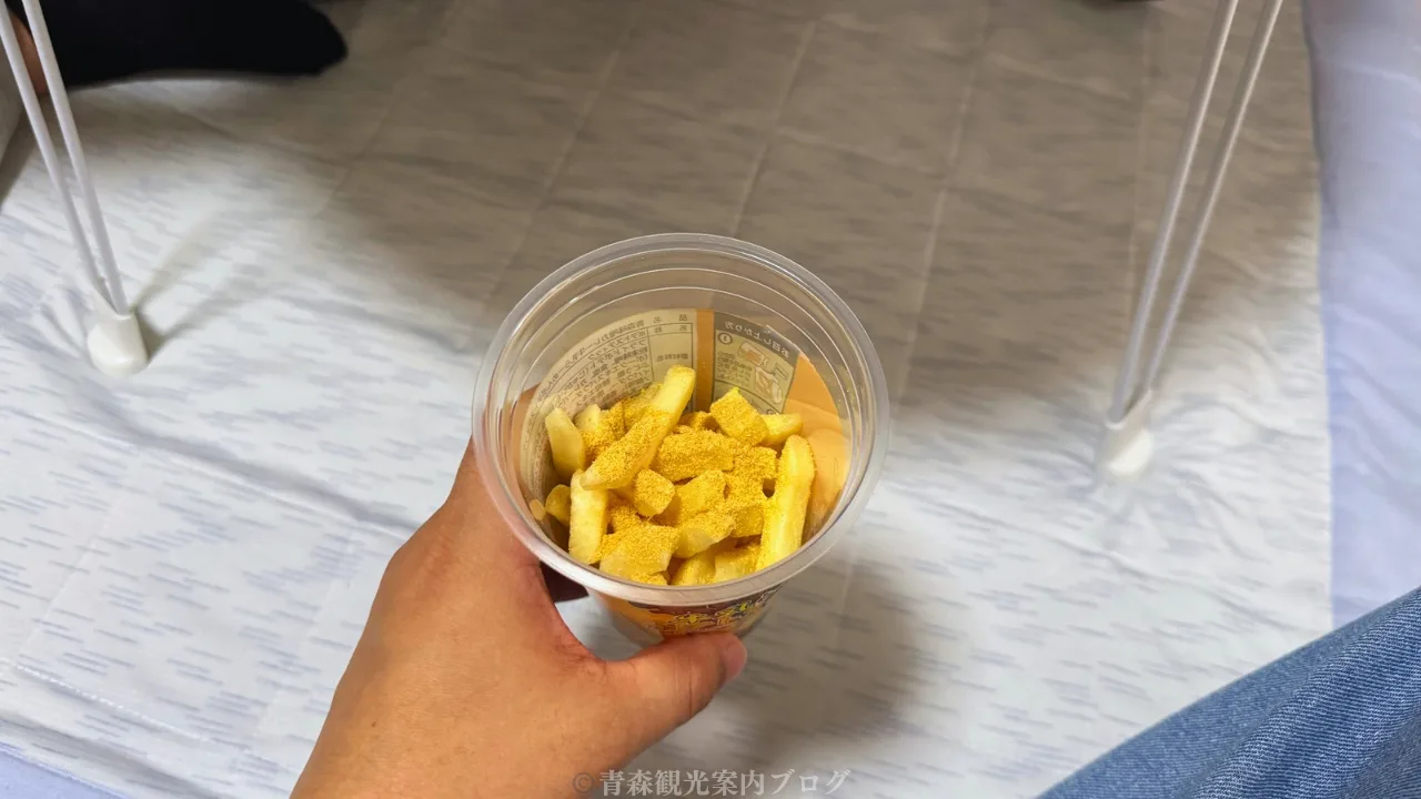 味噌カレー牛乳らーめんポテトスティックの中